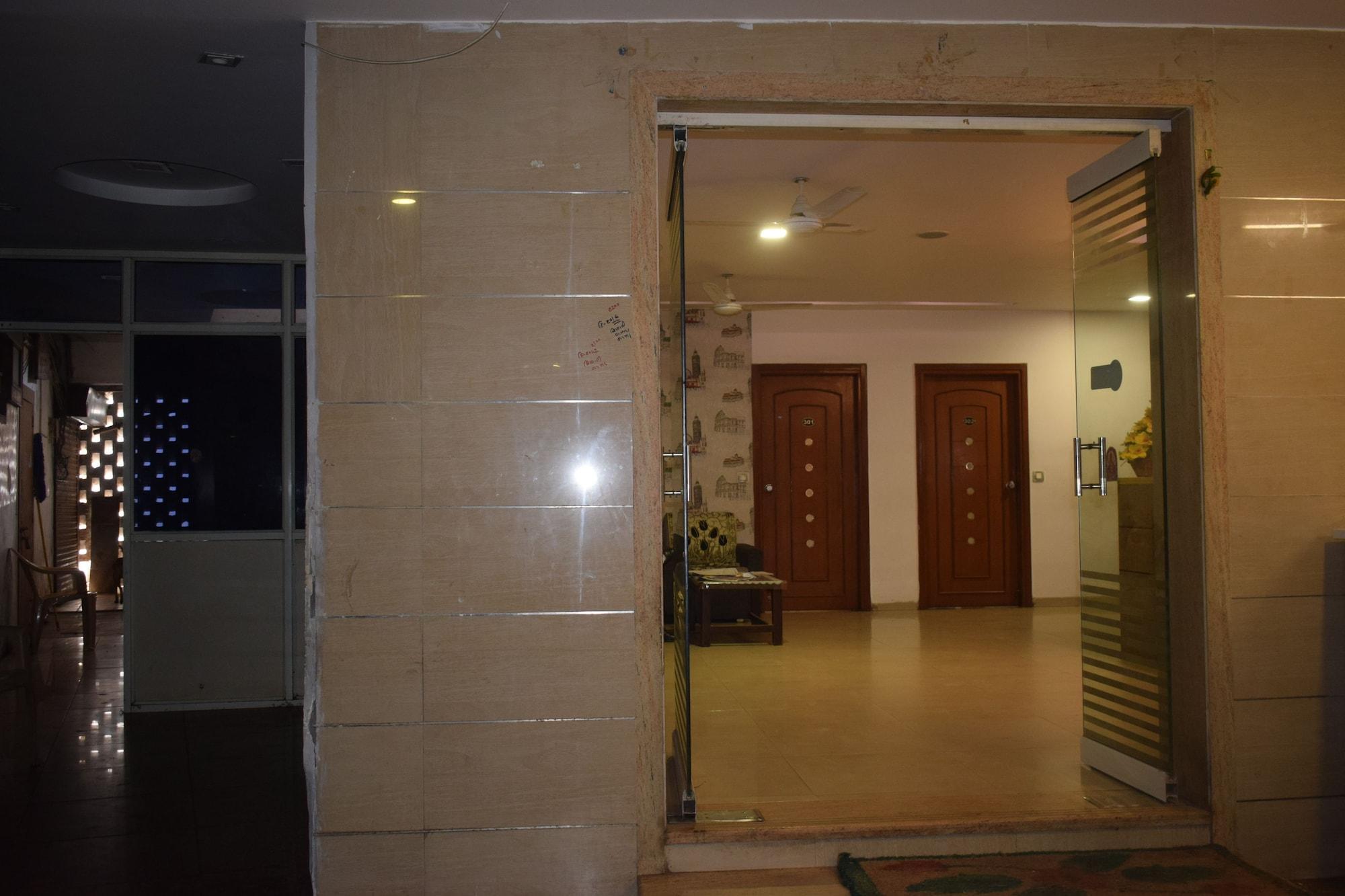 Fabhotel Kadamb Inn Ahmadábád Exteriér fotografie