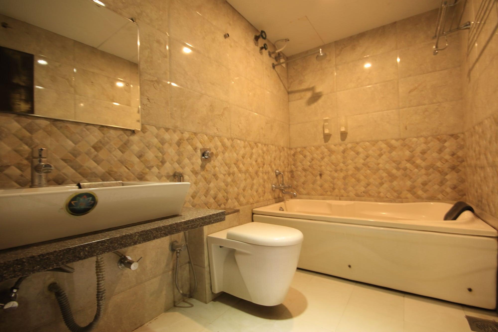 Fabhotel Kadamb Inn Ahmadábád Exteriér fotografie