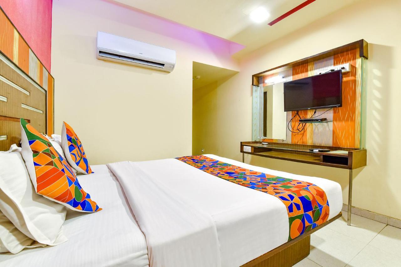 Fabhotel Kadamb Inn Ahmadábád Exteriér fotografie